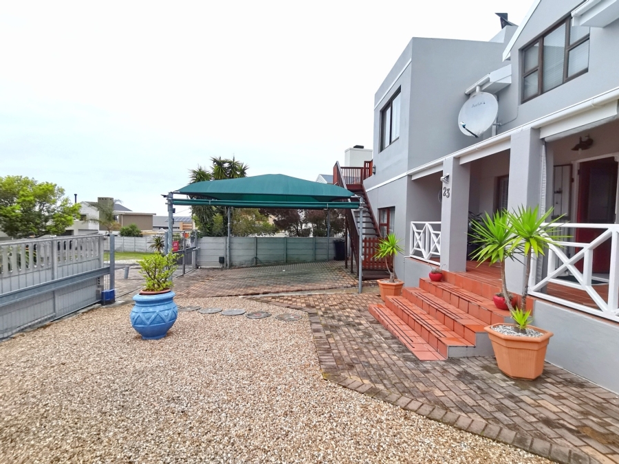 4 Bedroom Property for Sale in Onrus Western Cape